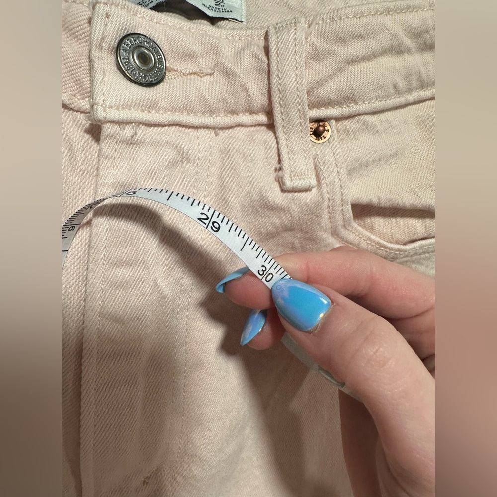 Abercrombie 90’s Relaxed Straight Jean Light Pink - Picture 11 of 12